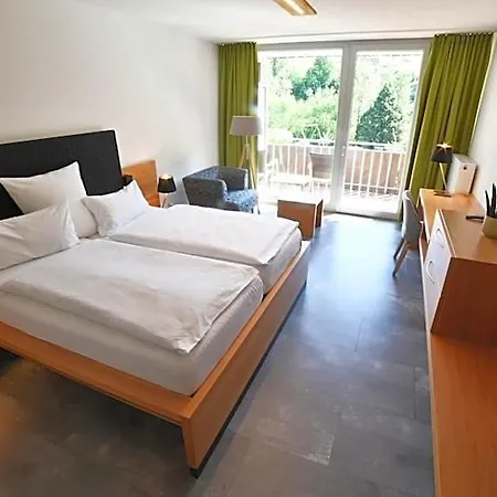 Fuxxbau Hotel 3*